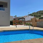 Penema Χερσόνησος