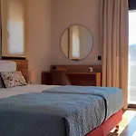 Penema Βίλα Χερσόνησος